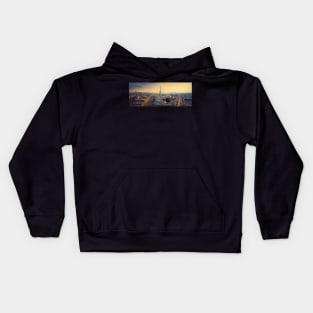 Foggy sunset view to the Eiffel Tower Kids Hoodie